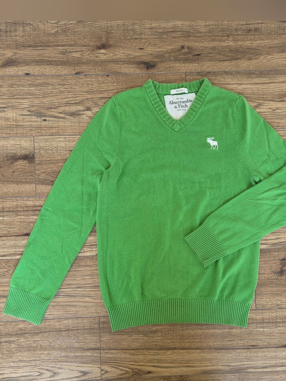 Abercrombie & Fitch Muscle Men's Green Knitted V-Neck Sweater Size M